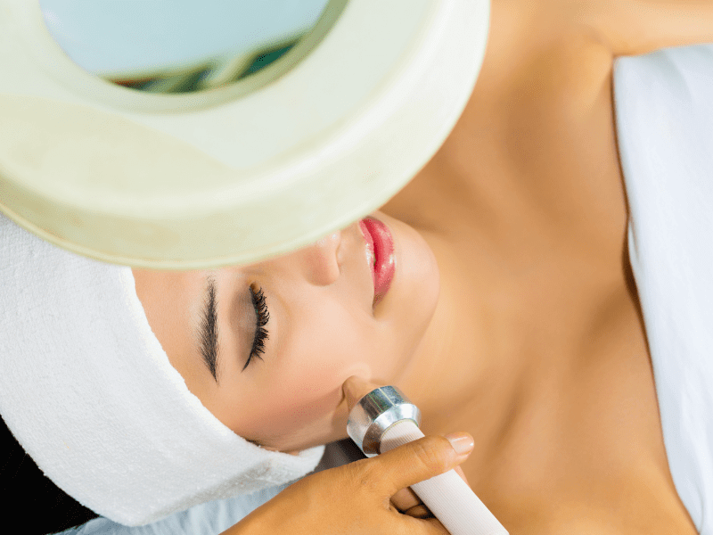 What Are The Benefits of Having Regular Facials?