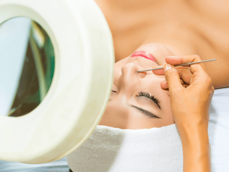 What-Are-The-Real-Benefits-of-Having-A-Regular-Facial-Routine